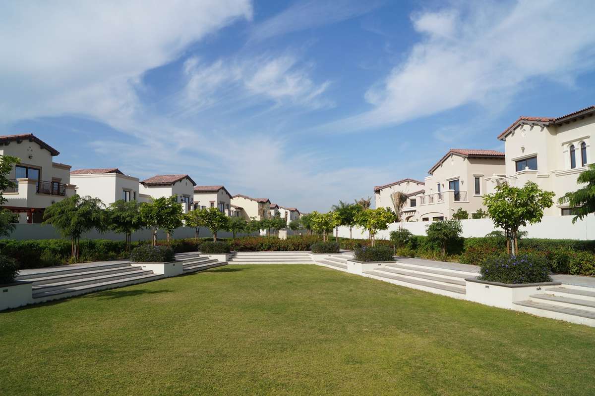 Villas and Townhouses for sale at Arabian Ranches 2