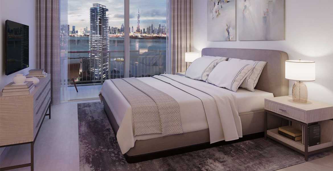 Bedroom with Balcony | Creek Rise