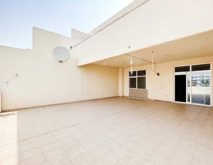Huge Terrace in Fox Hill