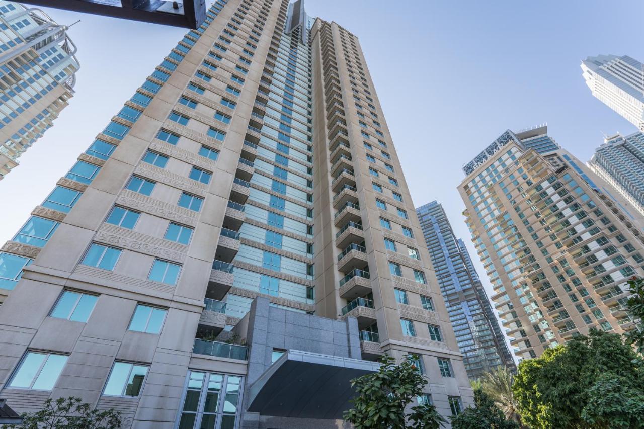 Spacious Apartment for sale in Al Murjan Tower