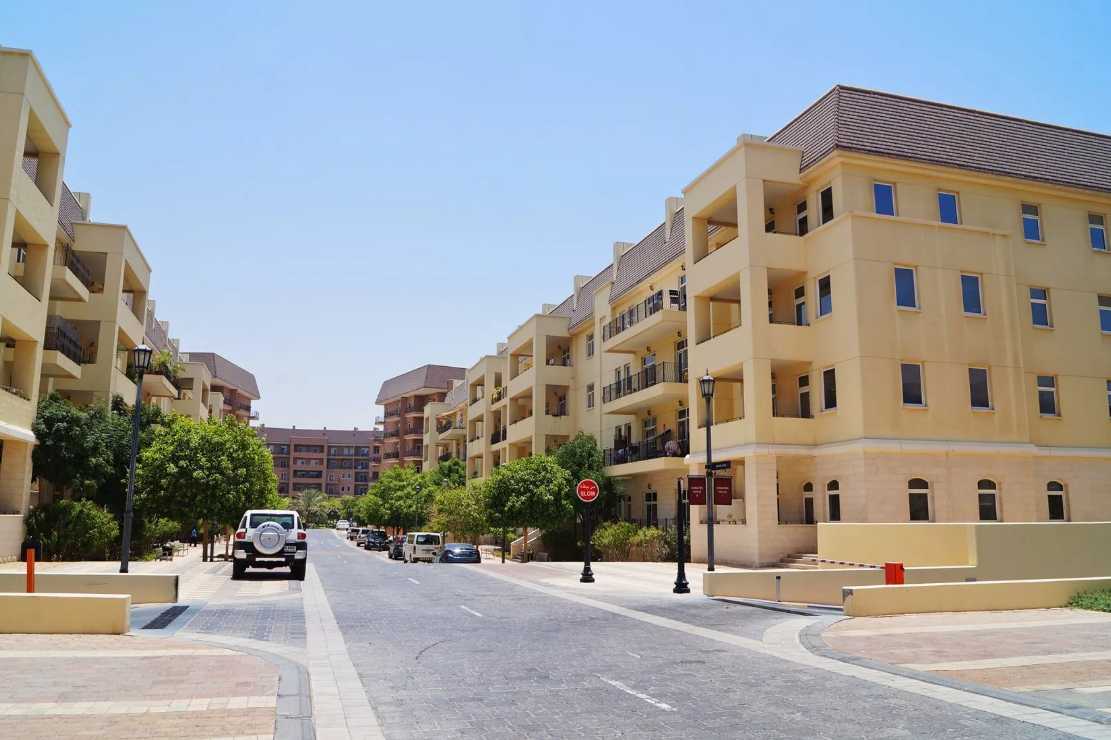 Spacious apartments for sale in Barton House