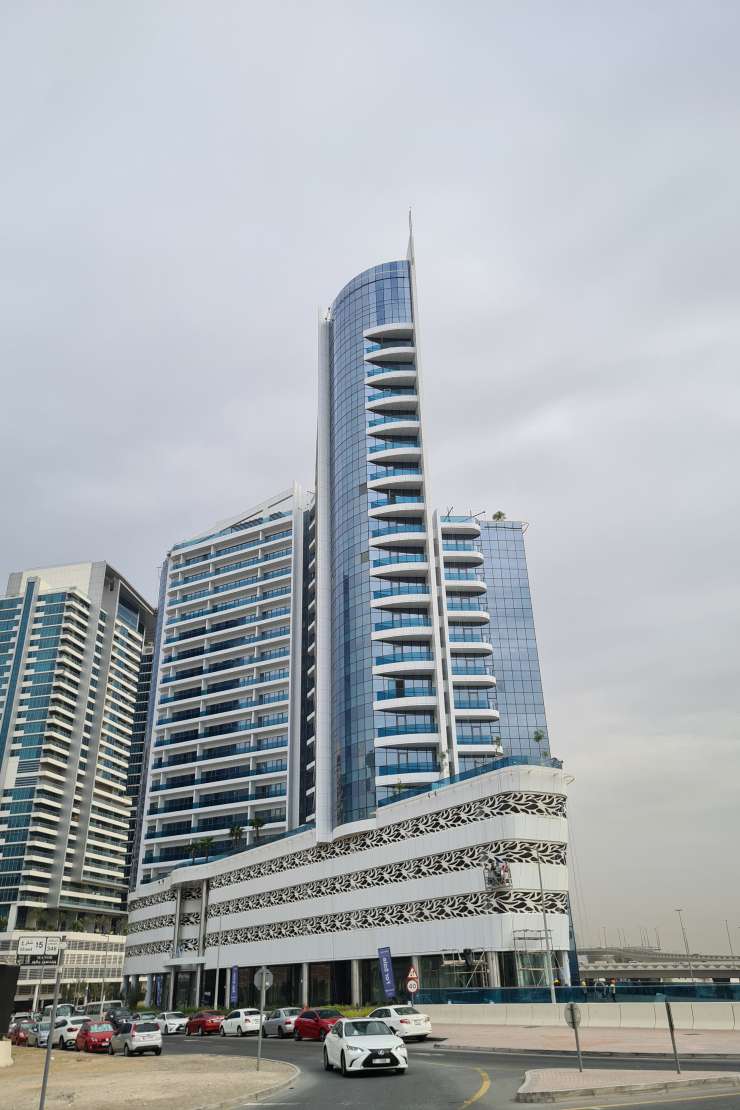 B01