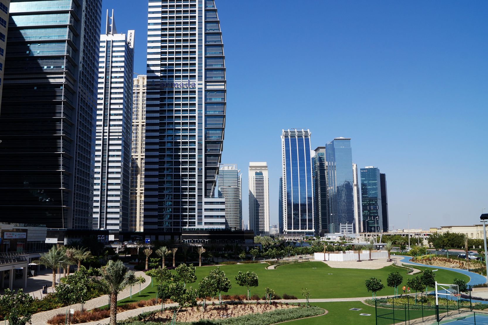 jumeirah-lakes-towers (7)