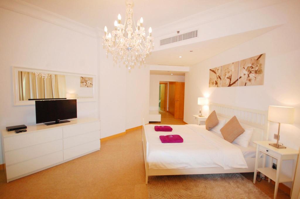Al-Tamr- Bedroom View
