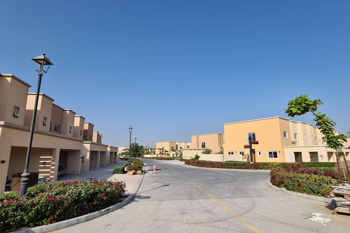 Amaranta B | Amaranta | Villanova | Dubai 7