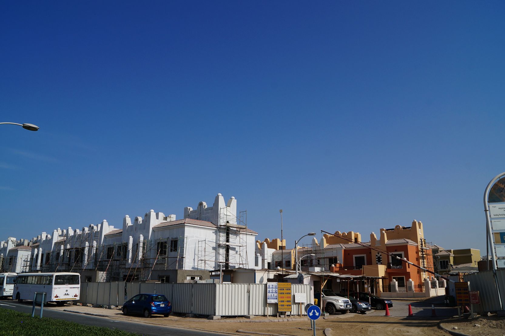 Bloomingdale Townhouses is located in Sport City.