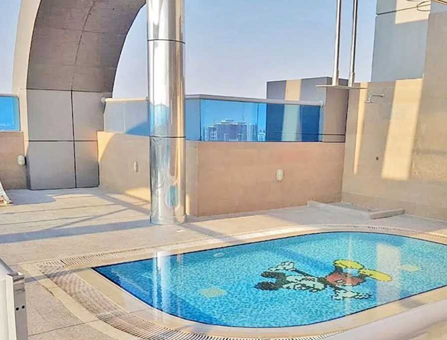 Elite Sports 3 Residence Pool