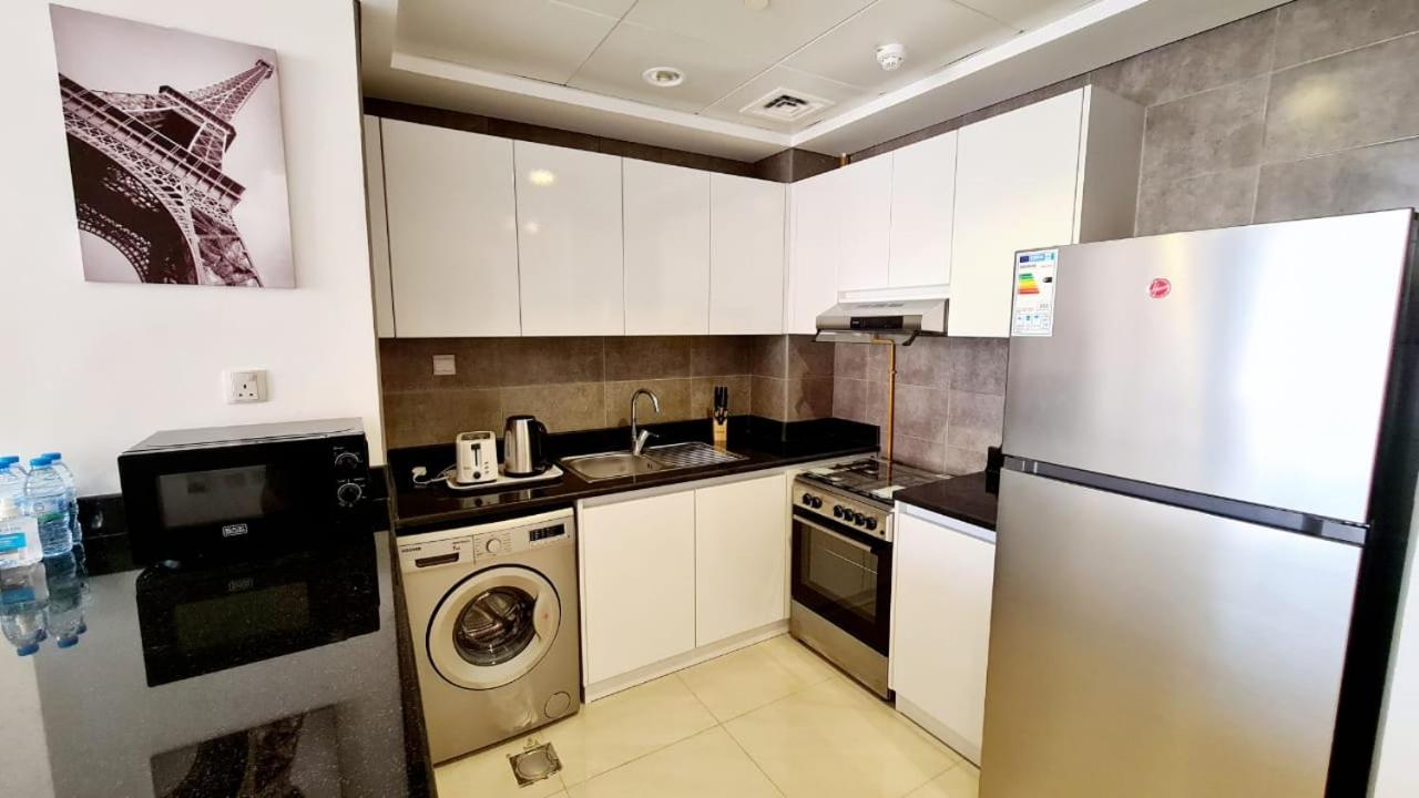 Kitchen in City Apartments