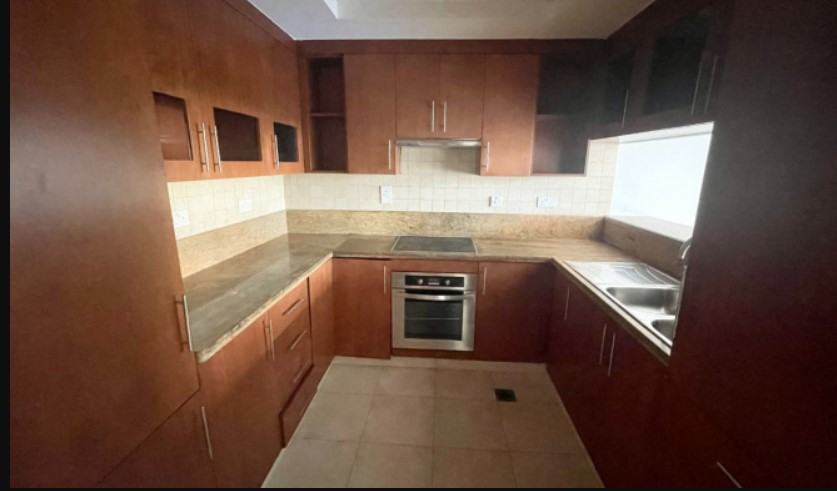 Kitchen in The Views 2B