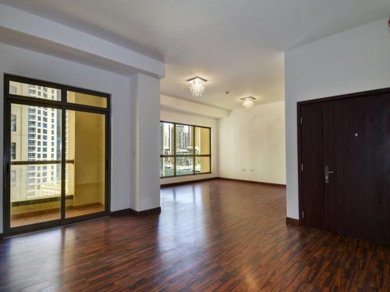 Living area in Amwaj 4