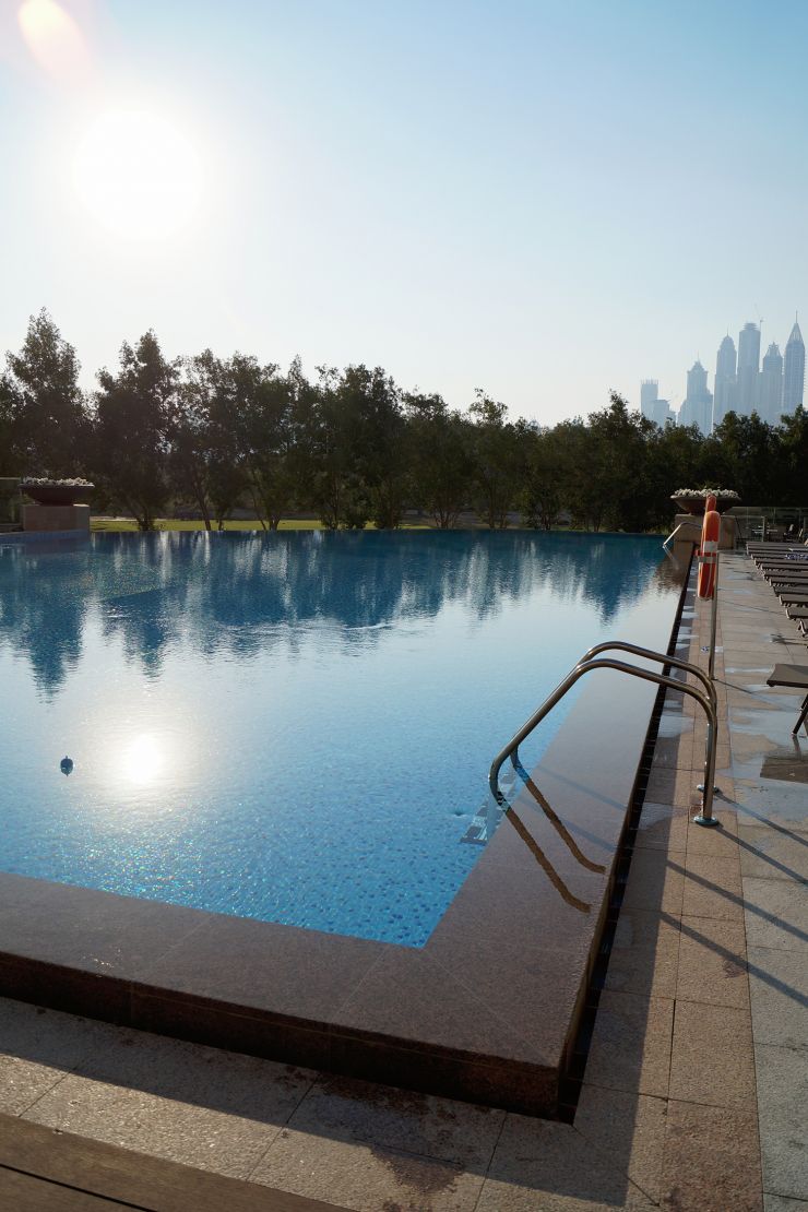 Pool in Panorama 1