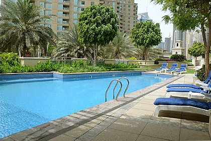 Pool view in Al Mesk tower