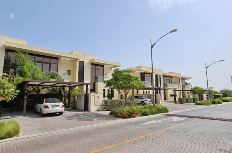 Spacious Villas available in Calero Damac Hills Dubai
