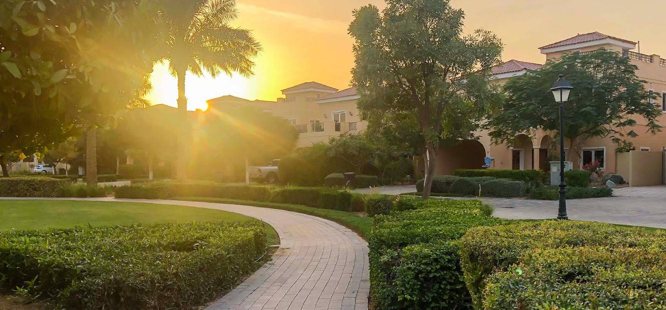 The Aldea Lawn