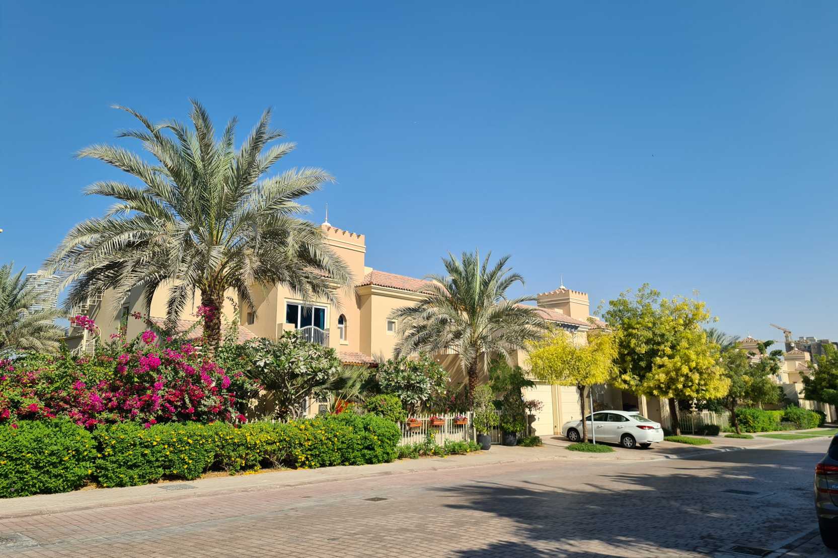 Villas available in Calida Village - Victory Heights